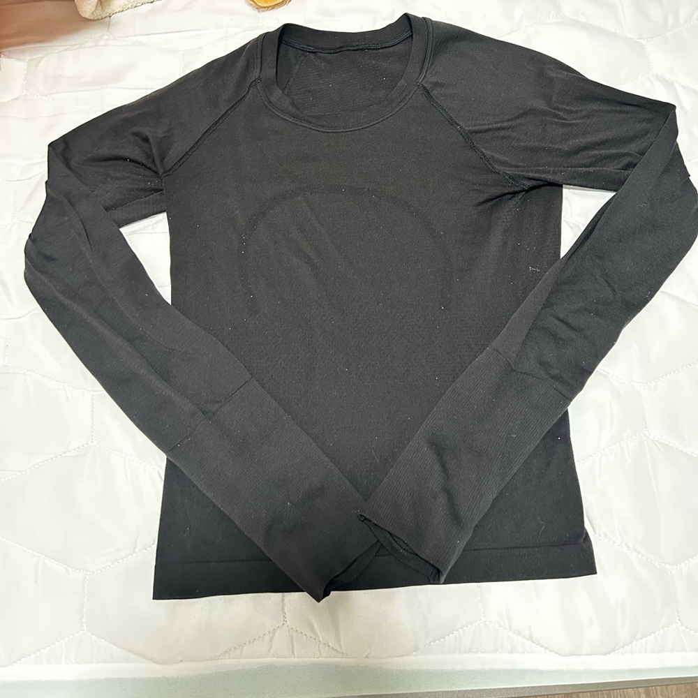 lululemon athletica Black Long Sleeve Tee